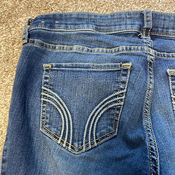 Hollister Jeans - Picture 8 of 14